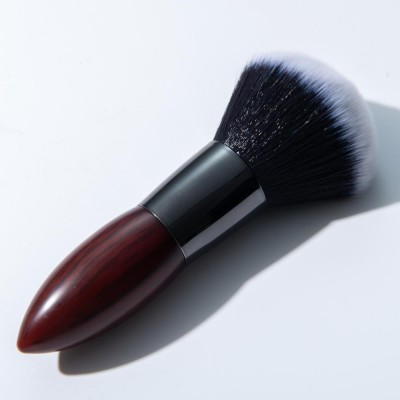 New fashion Ultra portable single tip shape loose powder portable makeup brush soft bristles make up brush